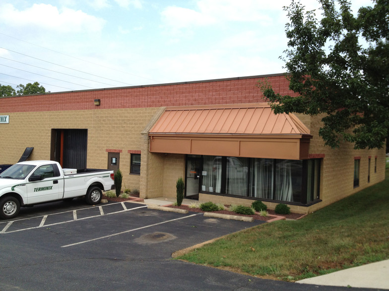 405 Allentown Dr, Allentown, PA for lease - Building Photo - Image 1 of 6