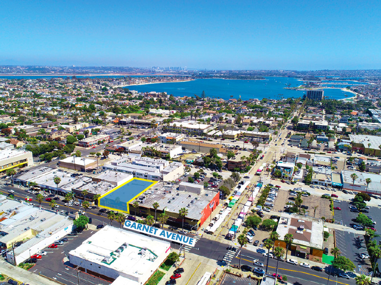 929-933 Garnet Ave, San Diego, CA for lease - Aerial - Image 2 of 9