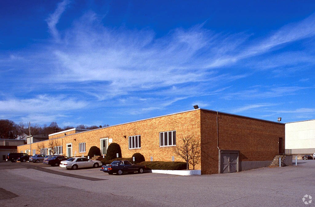 200425 Braen Ave, Wyckoff, NJ 07481