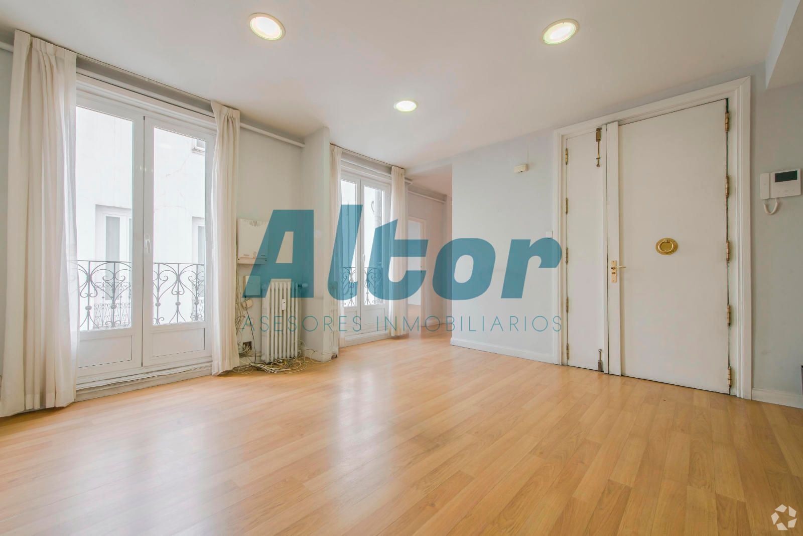 in Madrid, Madrid for sale Interior Photo- Image 1 of 1