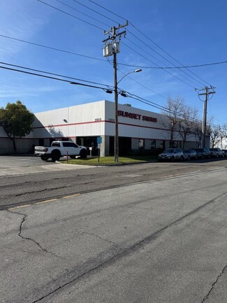 More details for 2906 E Coronado St, Anaheim, CA - Industrial for Lease