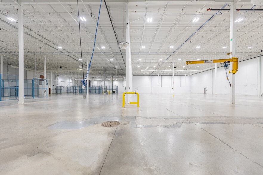 3450 Harvester Rd, Burlington, ON for lease - Matterport 3D Scan - Image 3 of 36