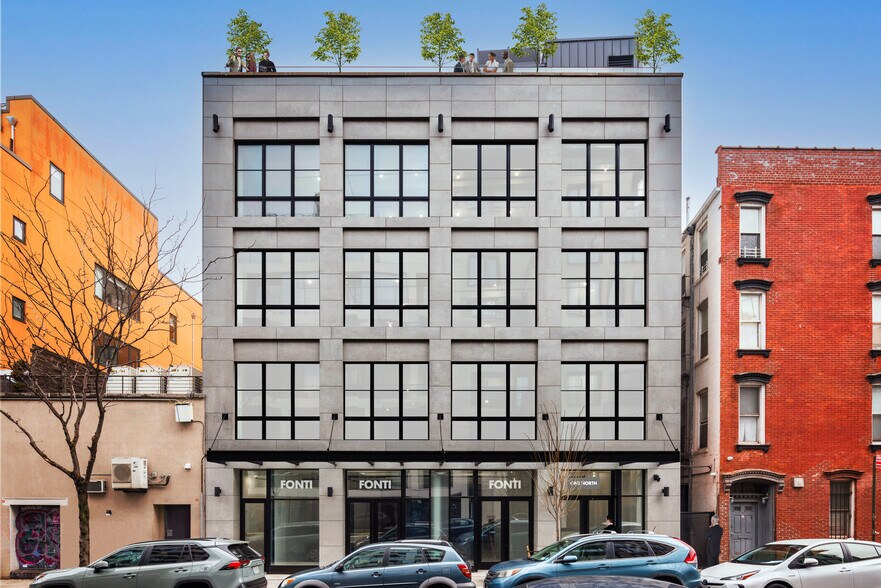 107 N 1st St, Brooklyn, NY for lease - Building Photo - Image 1 of 5