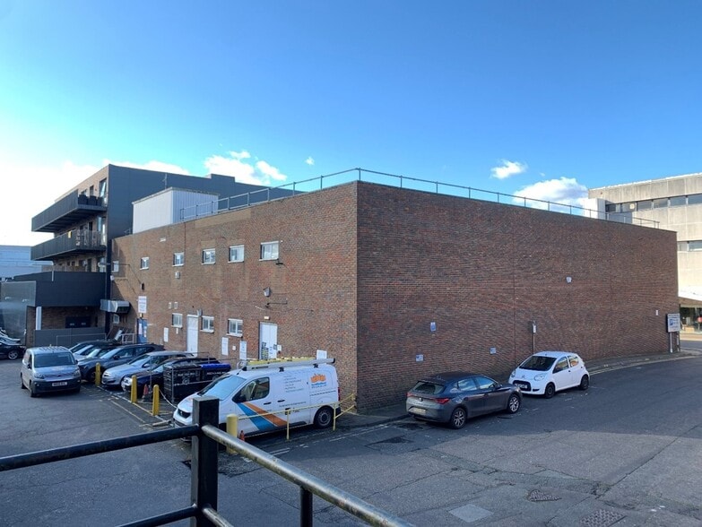 5-13 Obelisk Way, Camberley for sale - Building Photo - Image 2 of 7