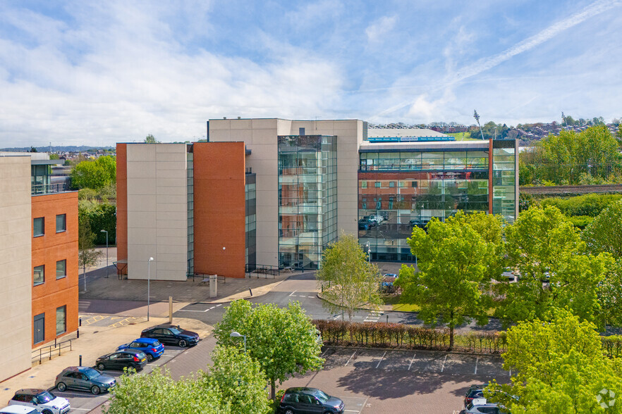 Gelderd Rd, Leeds for lease - Building Photo - Image 1 of 13