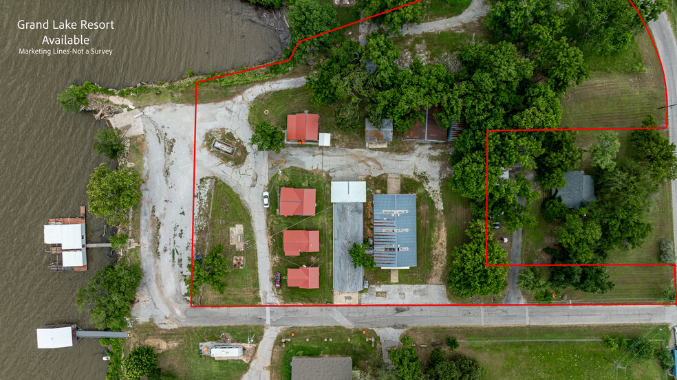 1511 98th St NW, Grove, OK for sale - Building Photo - Image 2 of 52
