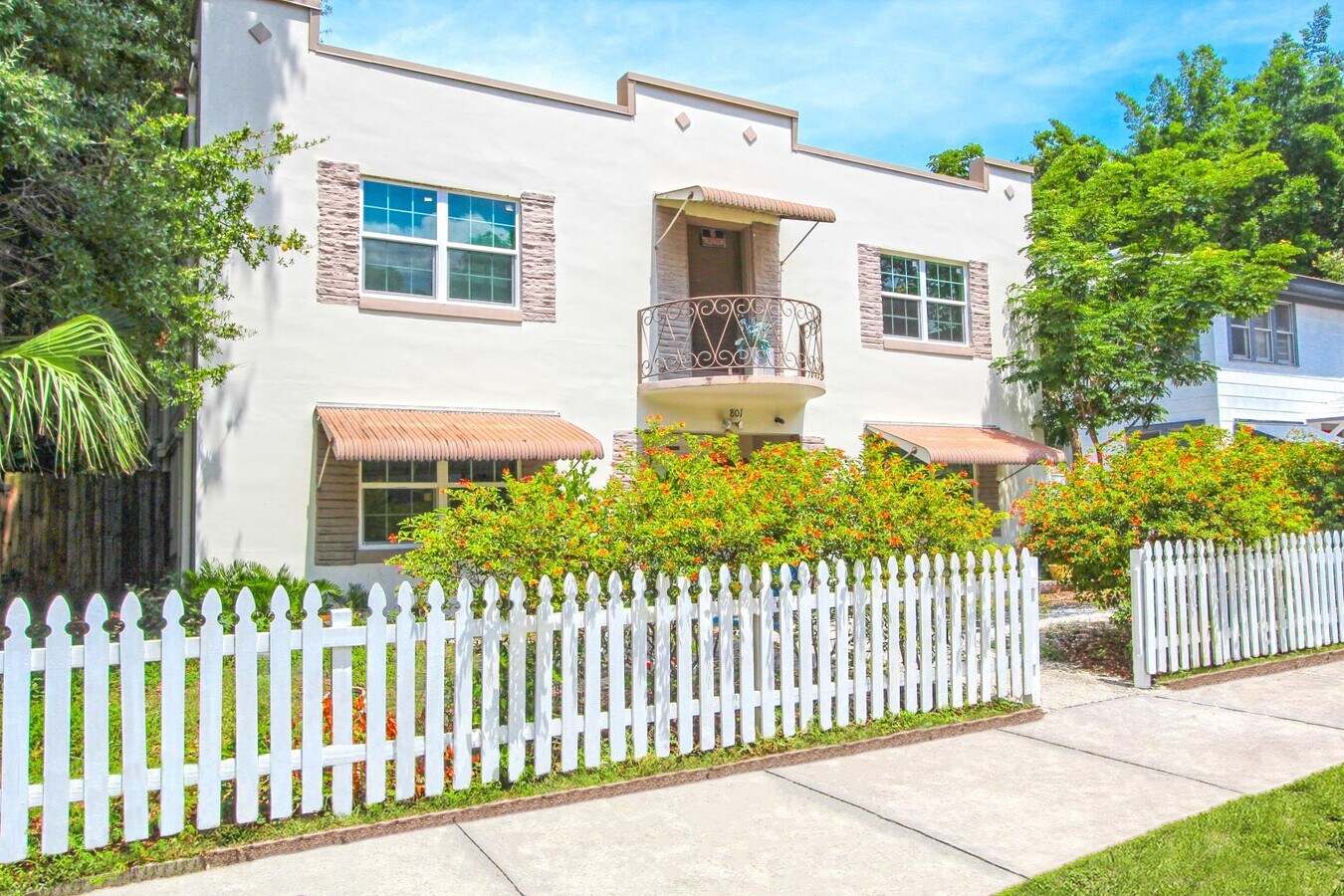 801 Grove St N, Saint Petersburg, FL 33701