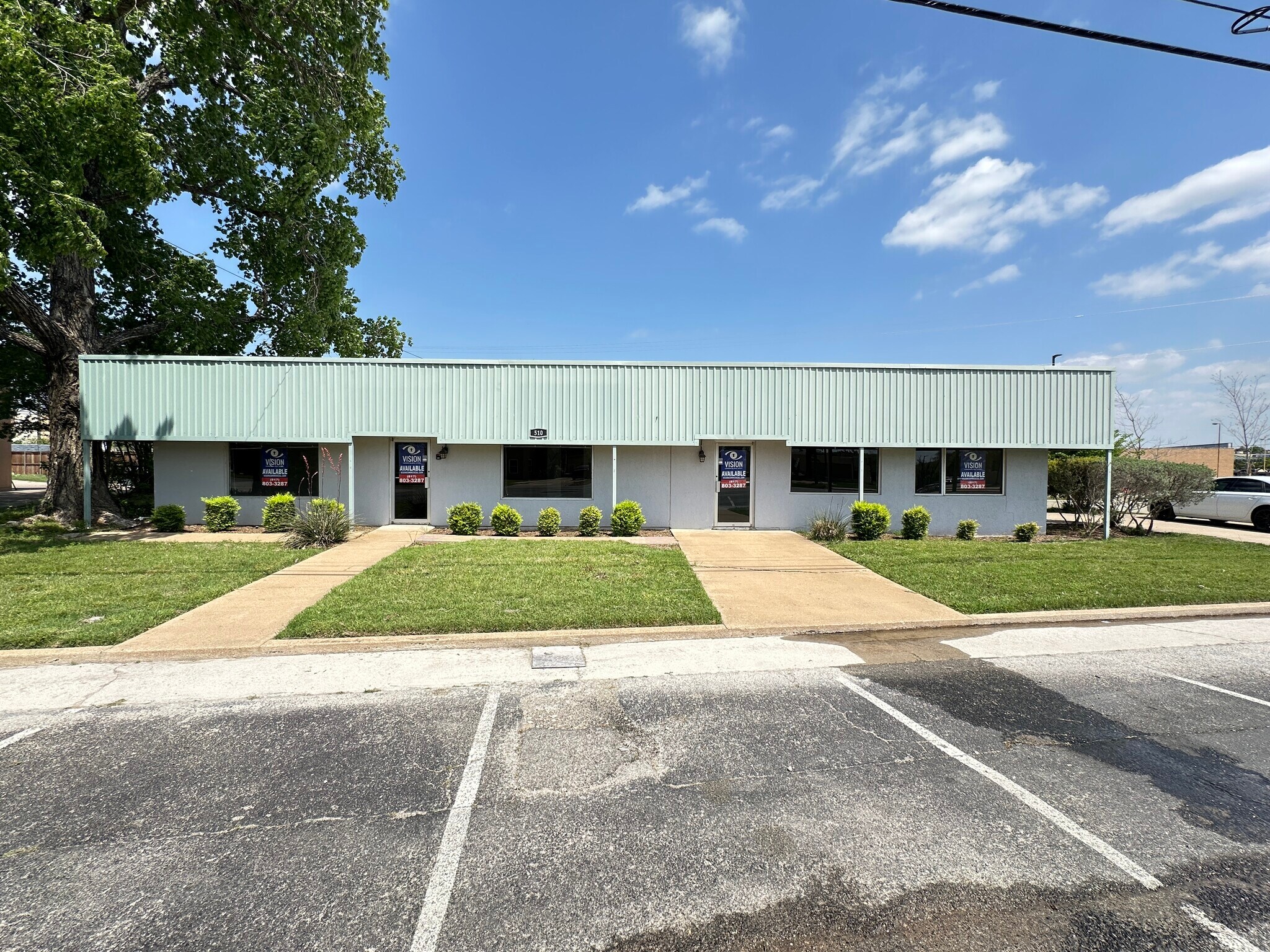 510 W Main St, Azle, TX for sale Primary Photo- Image 1 of 1