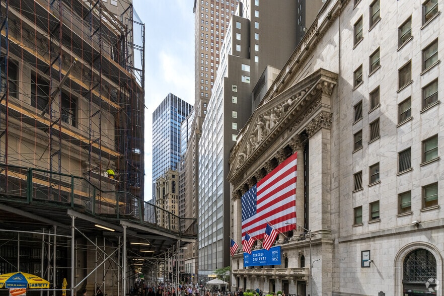 20 Broad St, New York, NY for lease - Building Photo - Image 2 of 5