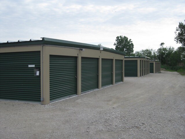 222 W Jackson St, Seneca, IL for sale - Building Photo - Image 1 of 1