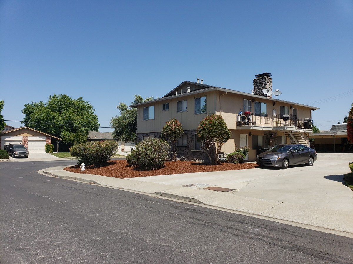 5276 Balhan Ct, Concord, CA 94521