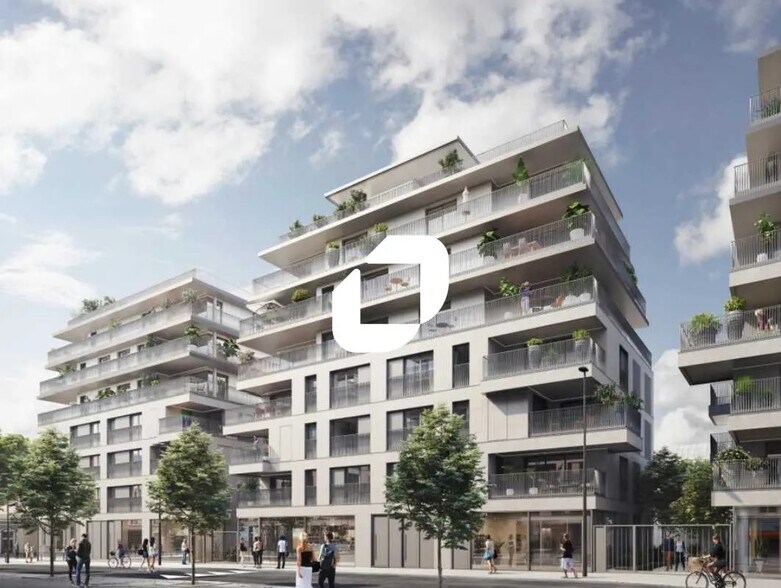 Retail in Boulogne-Billancourt for lease - Building Photo - Image 1 of 1