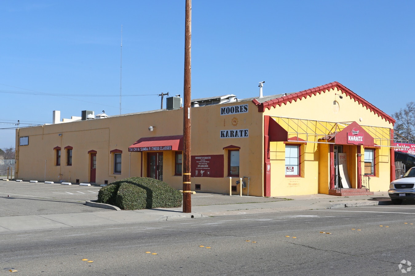 429 W Yosemite Ave, Manteca, CA 95337