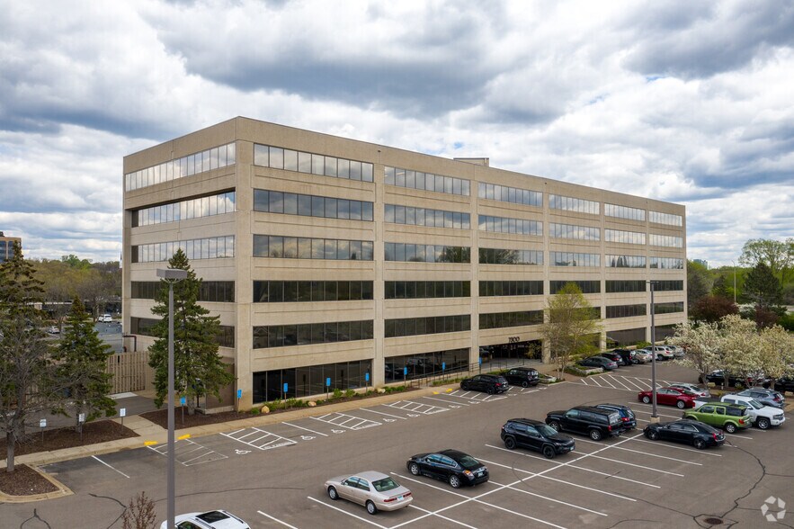 7300 Metro Blvd, Edina, MN 55439 Office for Lease