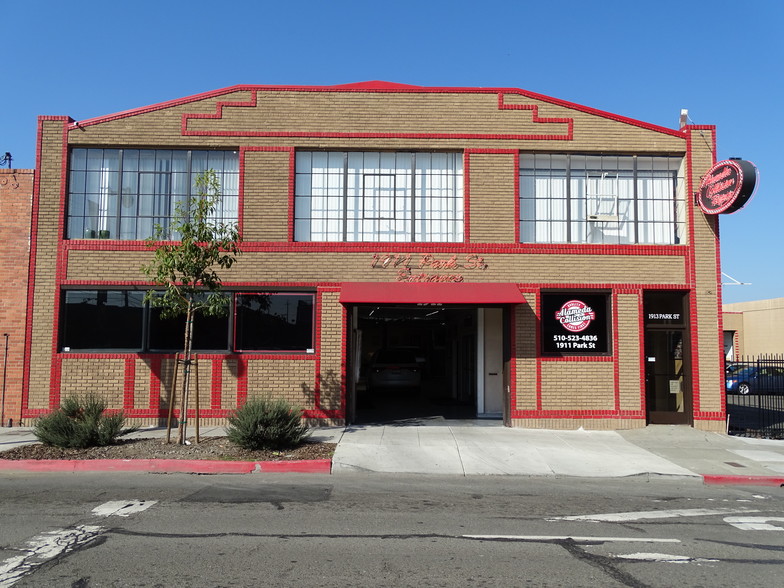 1913 Park St, Alameda, CA for sale - Primary Photo - Image 1 of 1