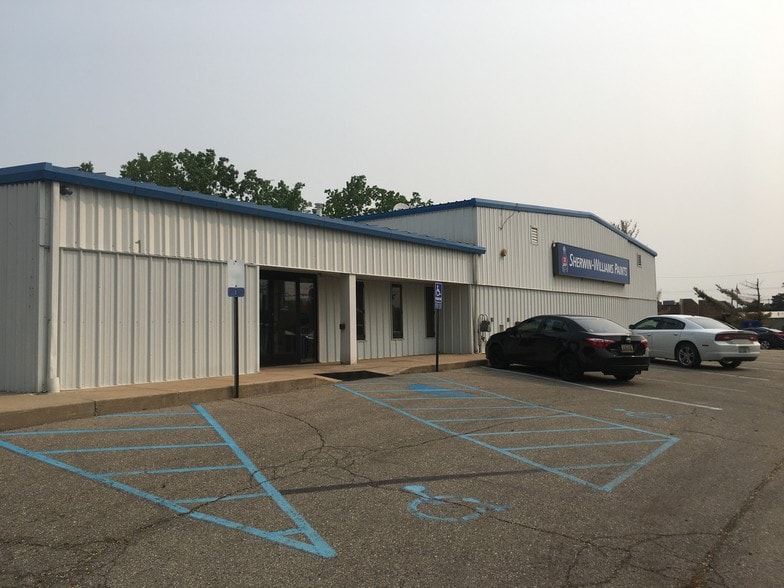 1405 Keystone Ave, Lansing, MI for sale - Building Photo - Image 3 of 5