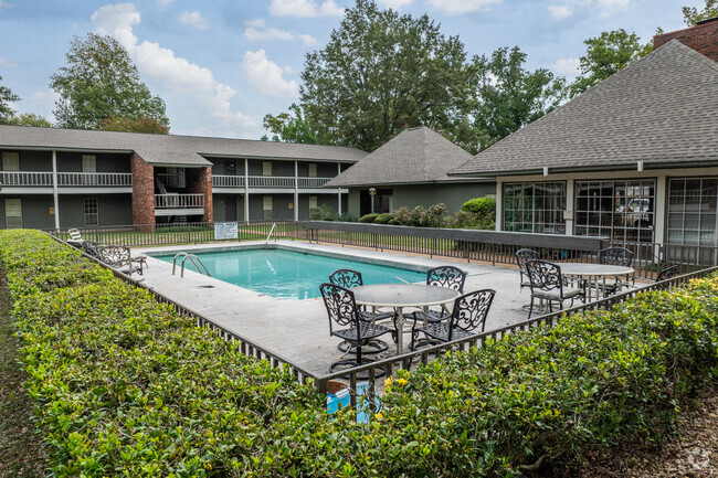 More details for 501 Cypress Ln, Greenville, MS - Multifamily for Sale