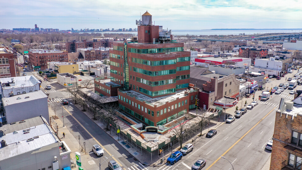 9201 4th Ave, Brooklyn, NY for lease - Building Photo - Image 2 of 11