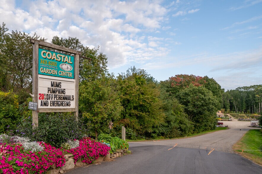 941 US ROUTE 1, York, ME for sale - Building Photo - Image 1 of 1