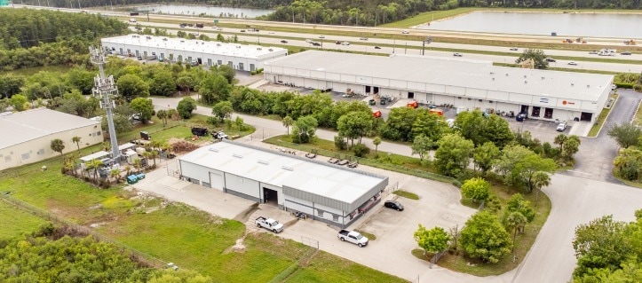 14240-14250 Jetport Loop W, Fort Myers, FL for lease Building Photo- Image 1 of 4