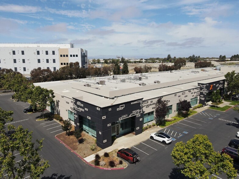 25821 Industrial Blvd, Hayward, CA for lease - Building Photo - Image 1 of 11