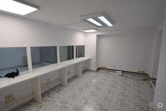 Avenida De Alberto Alcocer, 7, Madrid, Madrid for lease Interior Photo- Image 2 of 7