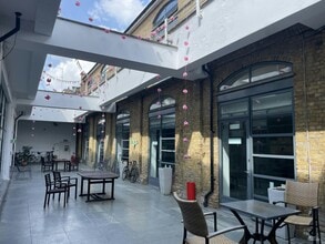 138 Barlby Rd, London for lease Interior Photo- Image 1 of 3