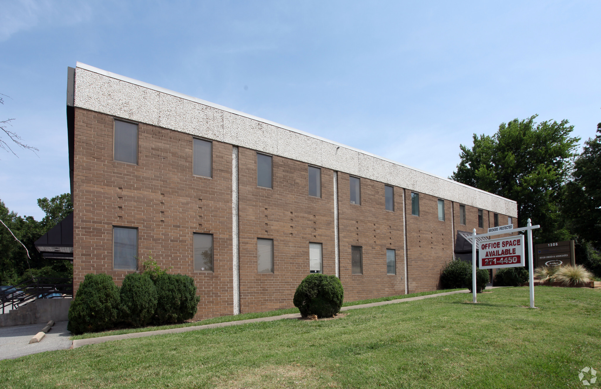 1306 W Wendover Ave, Greensboro, NC for sale Primary Photo- Image 1 of 1