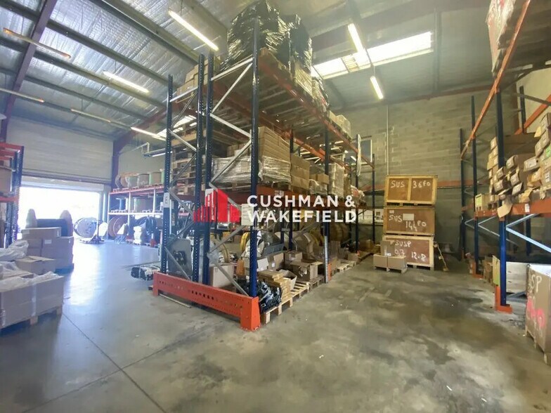 Office in Tournefeuille for lease - Interior Photo - Image 3 of 8