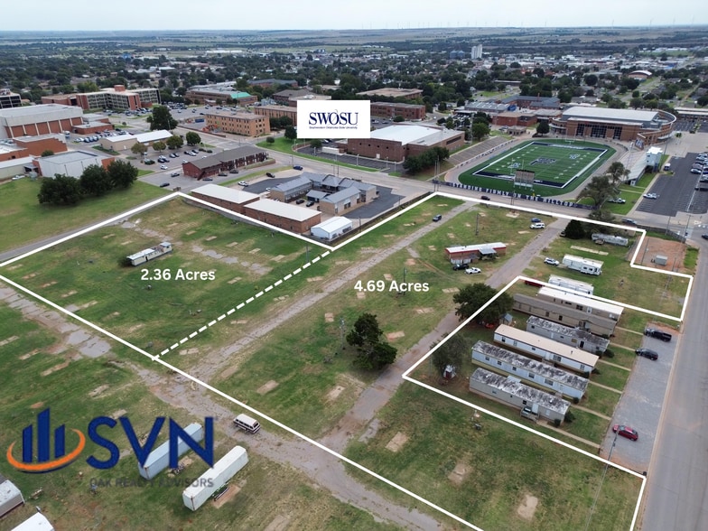 315 W Davis Ave, Weatherford, OK for sale - Building Photo - Image 2 of 4