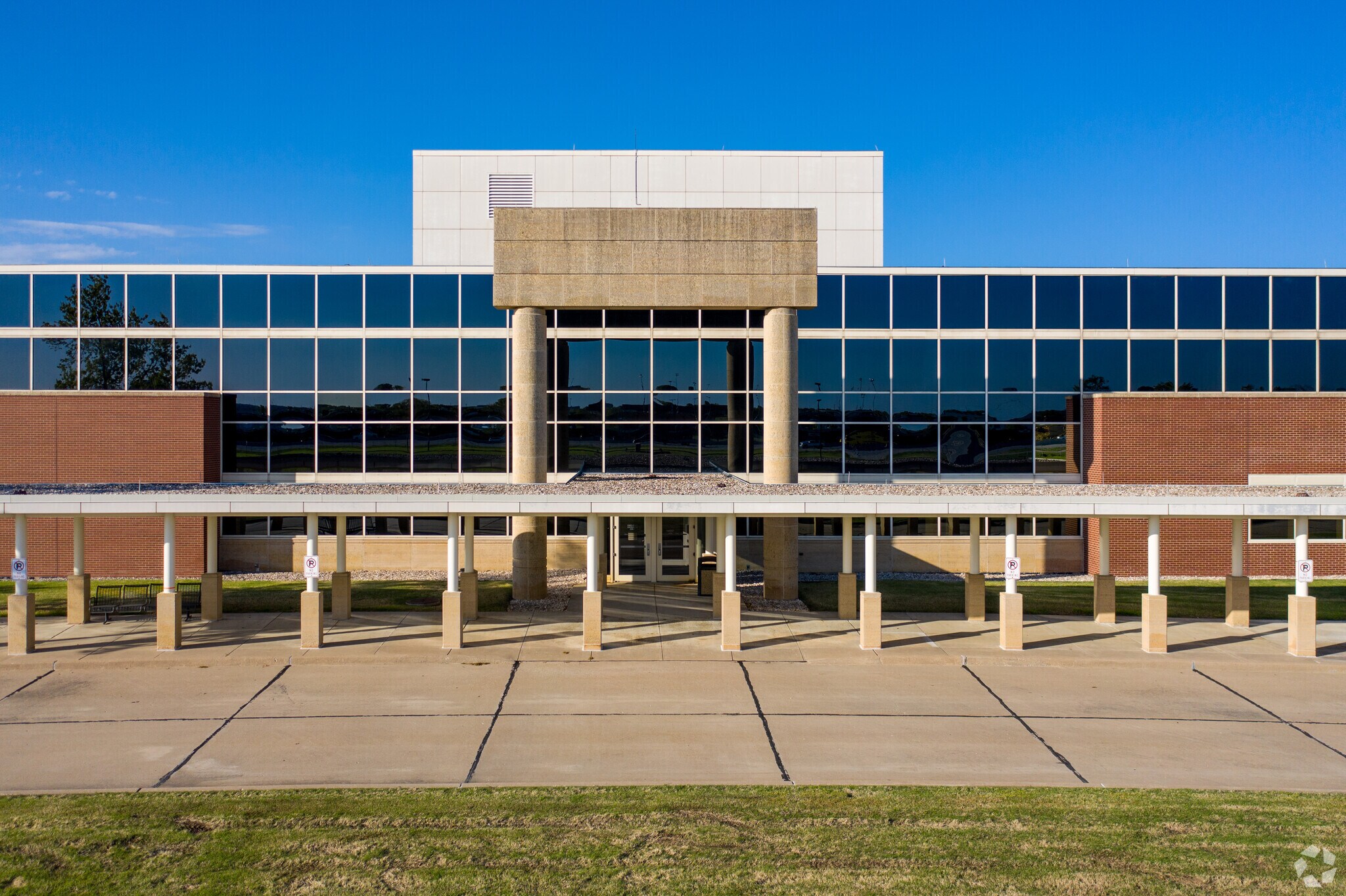 12222 State Farm Blvd, Tulsa, OK 74146 - Office for Lease | LoopNet