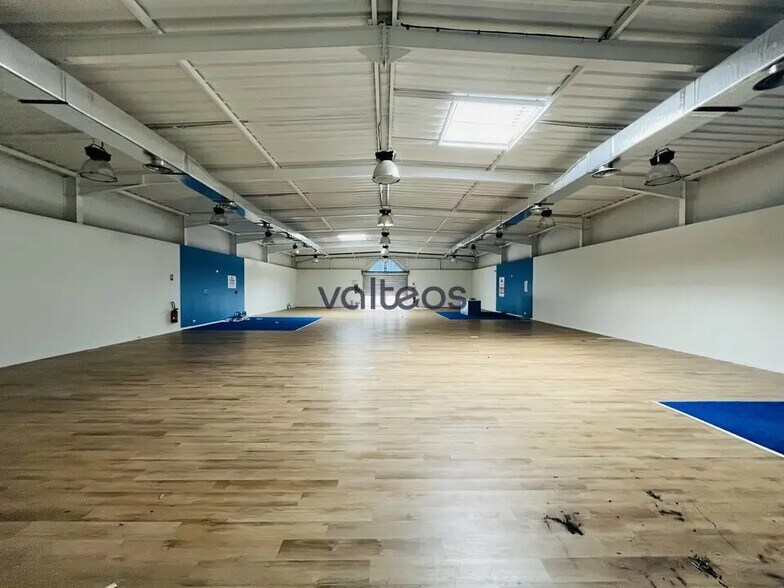 Flex in Portet-sur-Garonne for lease - Interior Photo - Image 1 of 5