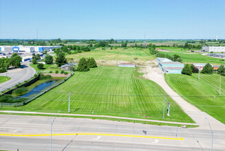 2220 4th St SW, Waverly, IA - AERIAL  map view - Image1