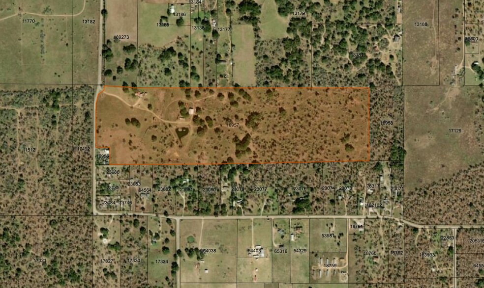 2096 Stevens Rd, Somerset, TX 78069