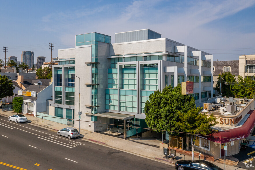 1762 Westwood Blvd, Los Angeles, CA for lease - Building Photo - Image 1 of 8