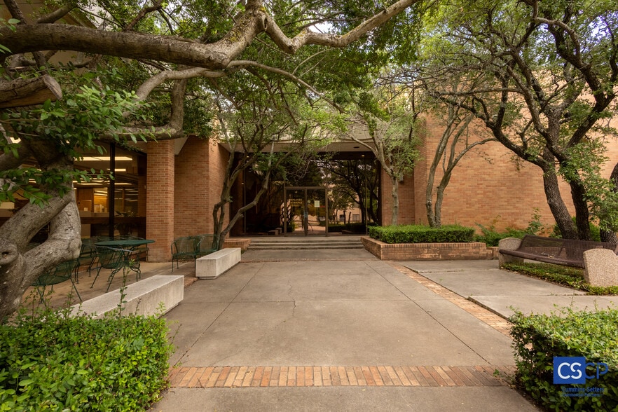 855 W Ash Ave, Duncan, OK for sale - Building Photo - Image 3 of 38