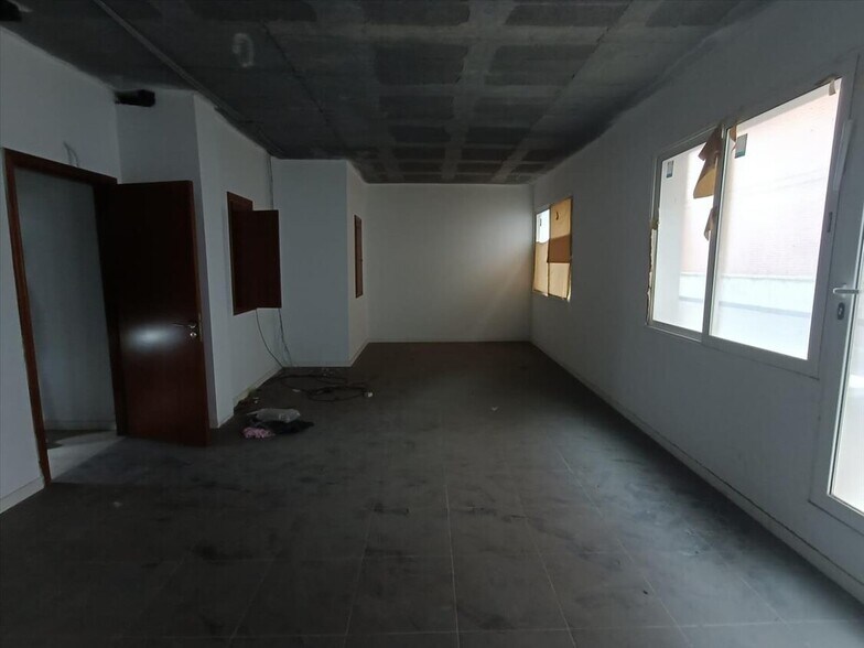 Office in Santa Coloma de Cervelló, Barcelona for sale - Interior Photo - Image 3 of 3