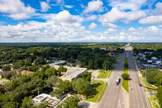 905-959 E Brandon Blvd, Brandon, FL - AERIAL map view