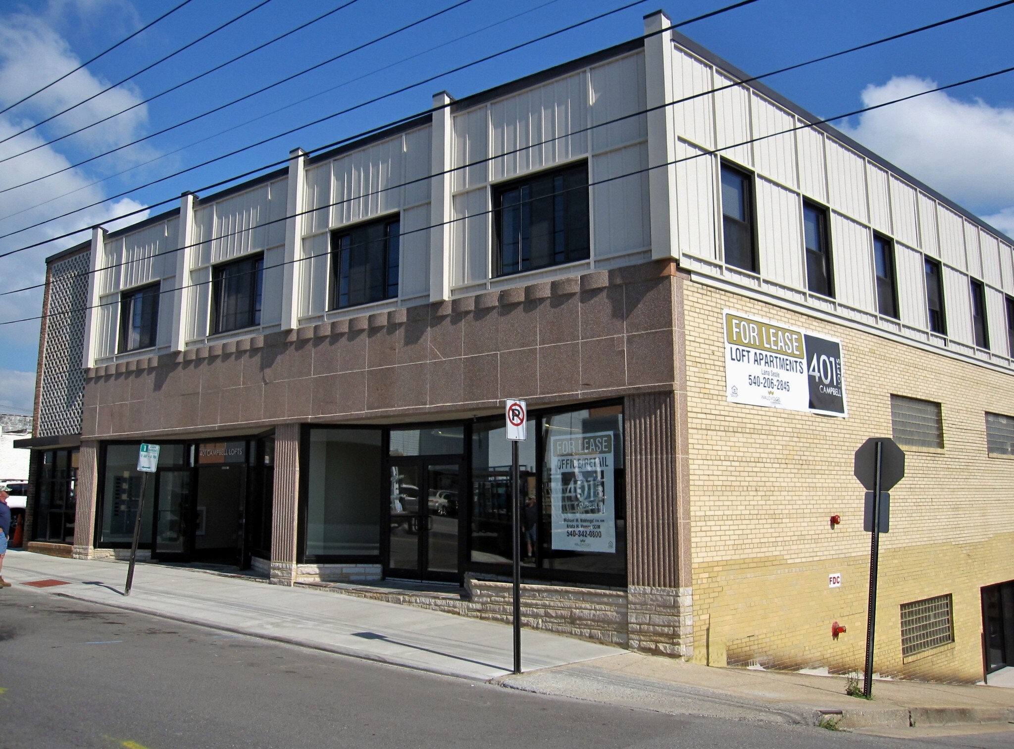 401 Campbell Ave SW, Roanoke, VA for sale Primary Photo- Image 1 of 1