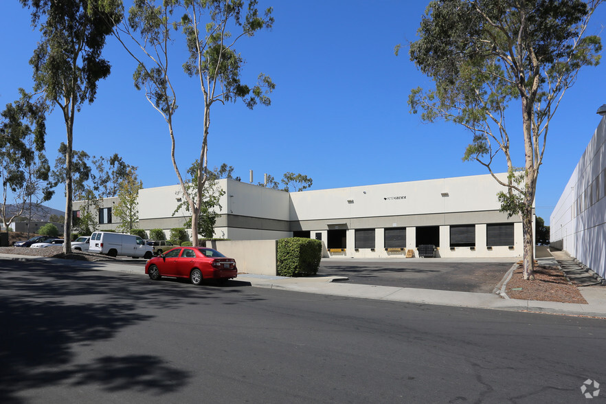 550 Rancheros Dr, San Marcos, CA for lease - Building Photo - Image 3 of 4