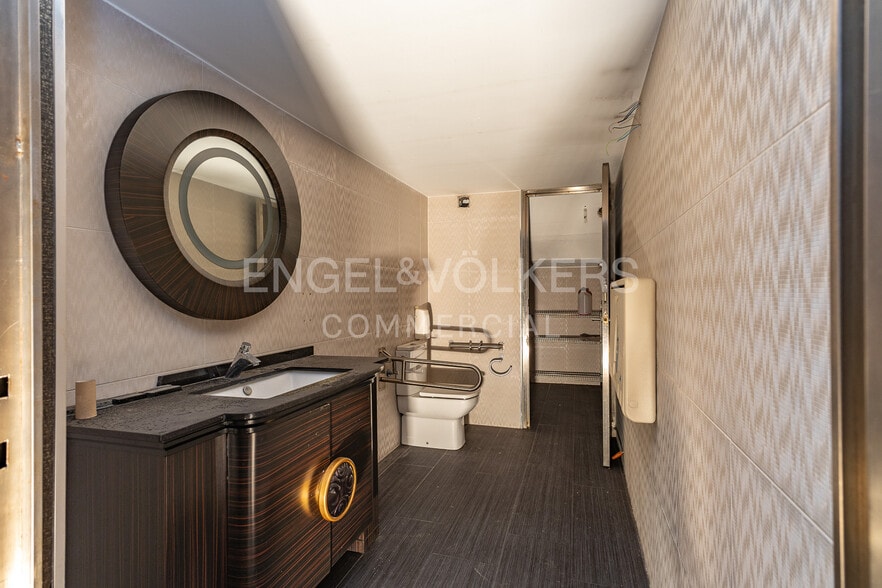 Carrer Sant Joan Baptista de la Salle, 4, Manresa, Barcelona for lease - Interior Photo - Image 3 of 24