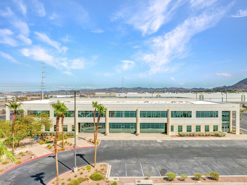 140 N Stephanie St, Henderson, NV for lease - Building Photo - Image 1 of 3