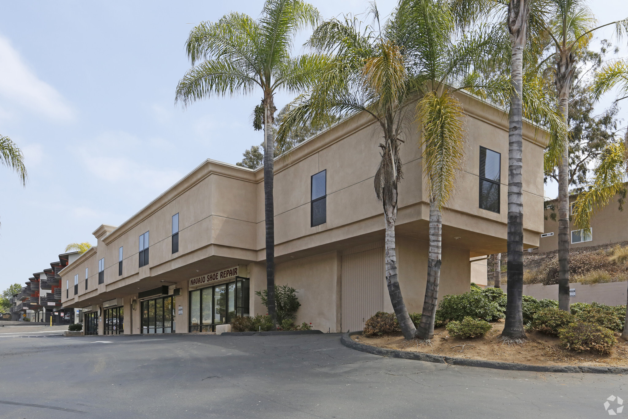 5555 Jackson Dr, La Mesa, CA for lease Building Photo- Image 1 of 5