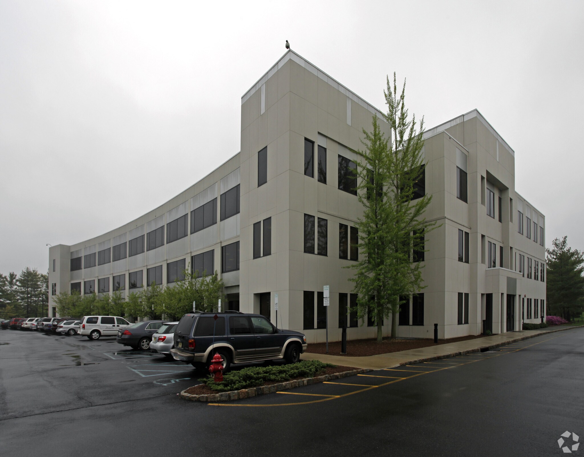 2 Campus Dr, Parsippany, NJ for sale Primary Photo- Image 1 of 1