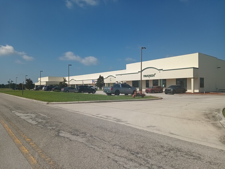 1750 Longleaf Blvd, Lake Wales, FL for lease - Building Photo - Image 1 of 6