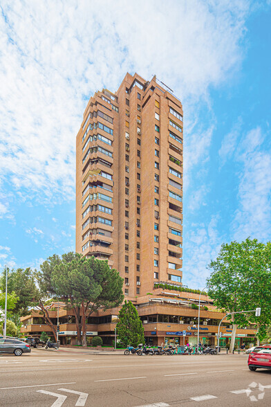 Avenida Menéndez Pelayo, 67, Madrid, Madrid for lease - Building Photo - Image 3 of 3