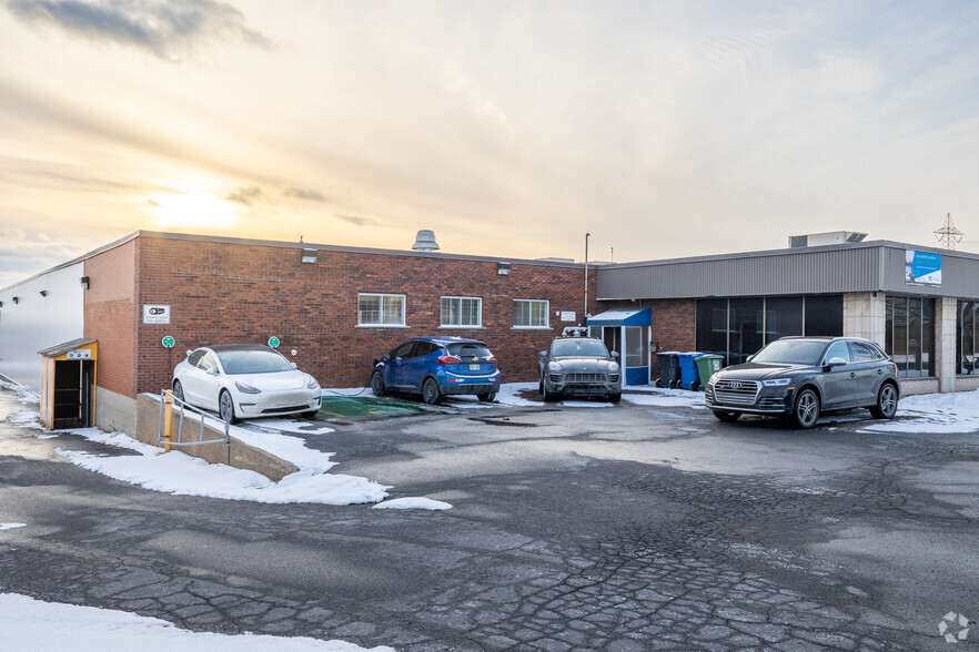 11060 Boul Parkway, Montréal, QC for sale - Primary Photo - Image 1 of 4