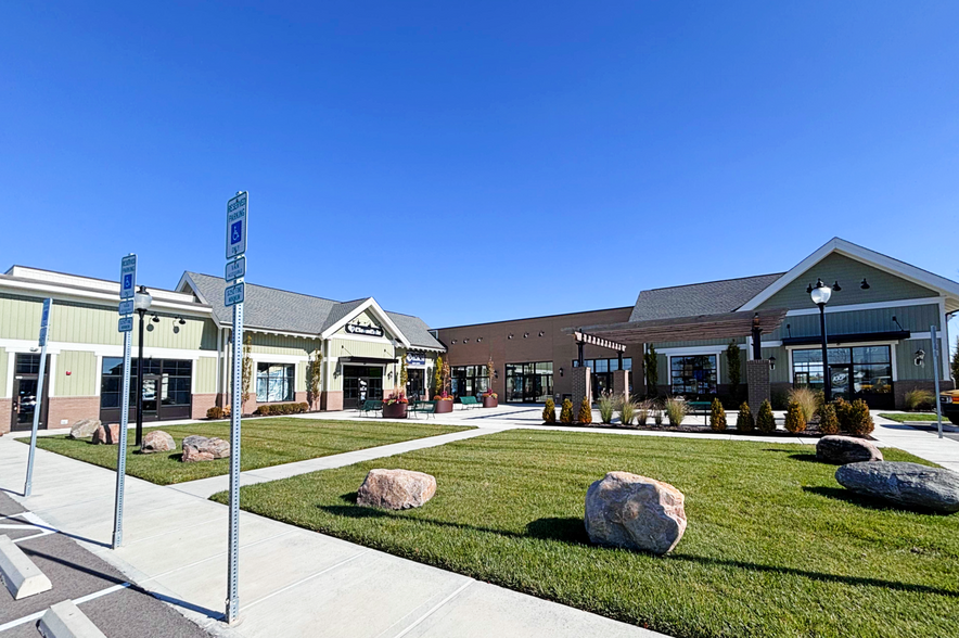 3621 Southwest Blvd, Grove City, OH for lease - Building Photo - Image 3 of 5