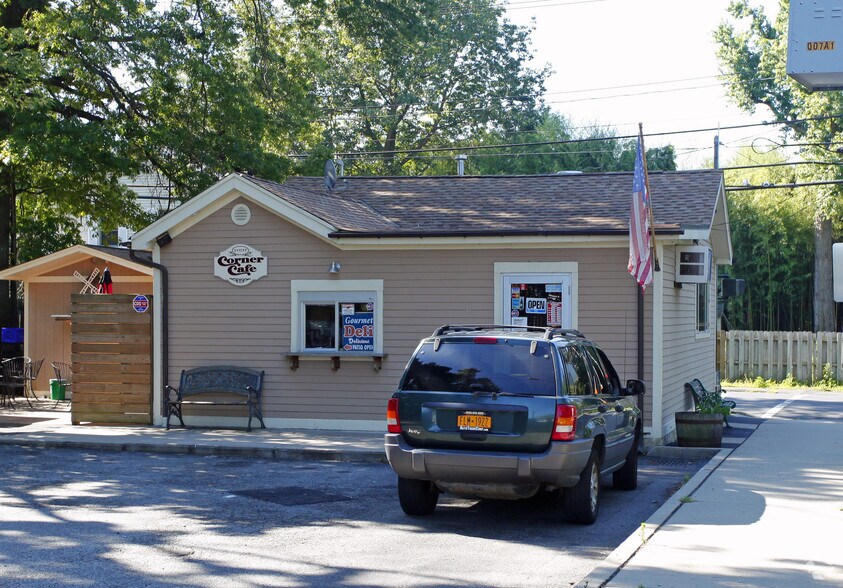 112 College Ave, Nanuet, NY for sale - Primary Photo - Image 1 of 1