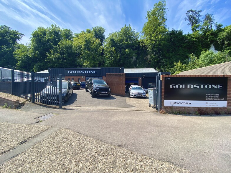 7-10 Station Approach, Hitchin for lease - Building Photo - Image 1 of 6